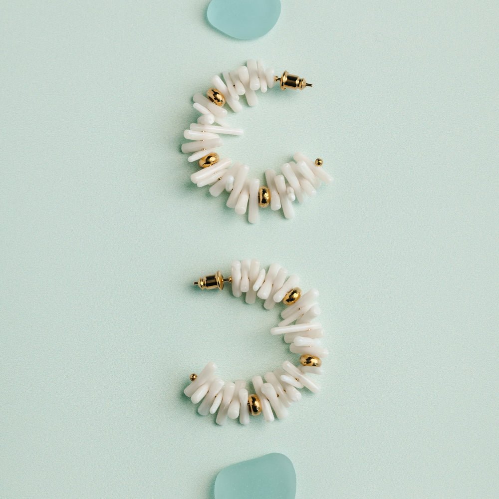 Coral Chip & Bead Hoop Earrings - Image 3
