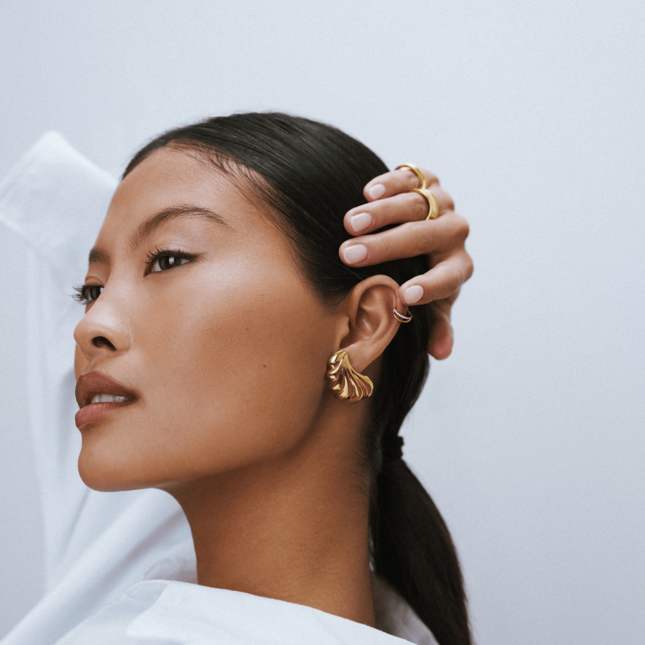 LUXE Statement Shell Earrings - Image 2